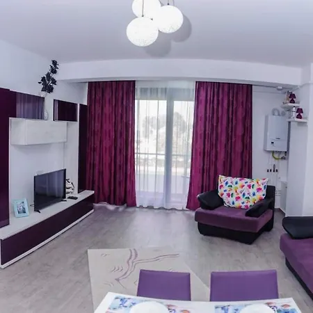 Sophia 2 & Moonlight 3* Mamaia