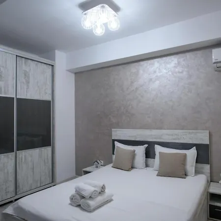 Sophia 2 & Moonlight Hotel 3*